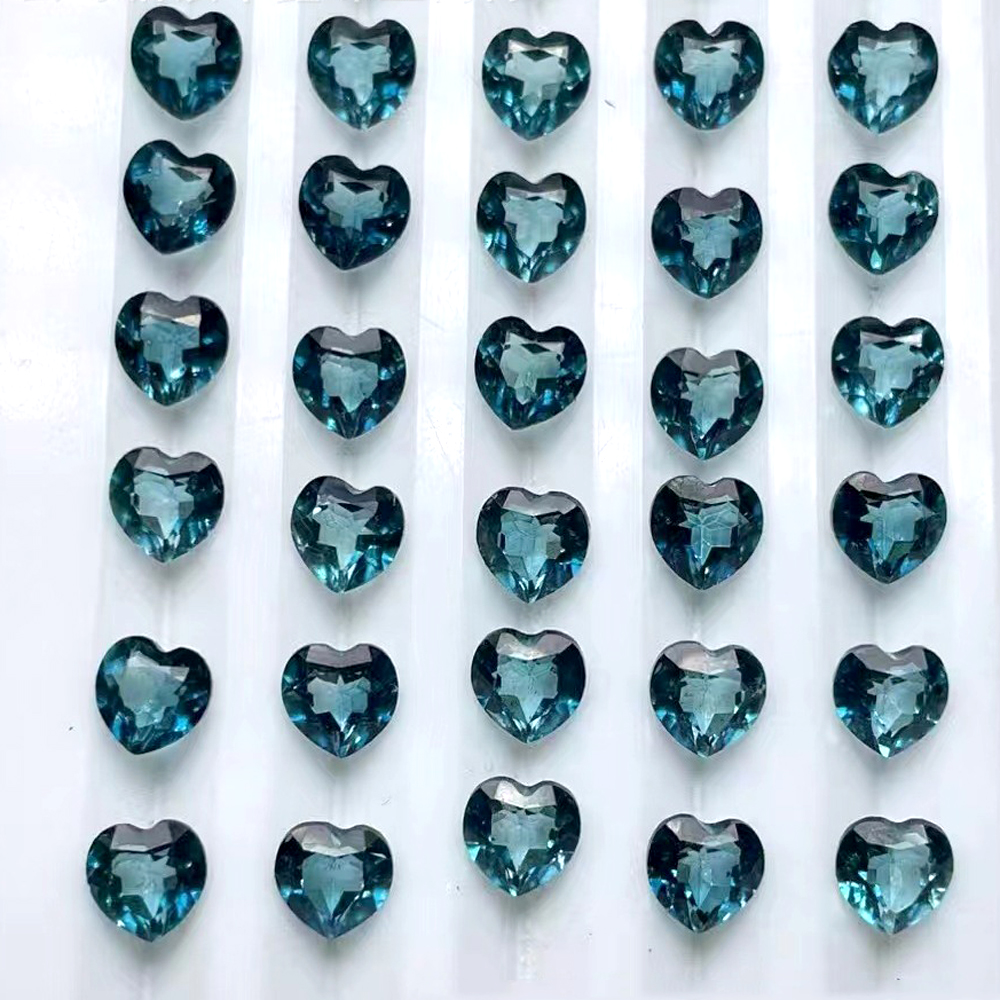 Real Natural Stone Heart 4-10m - Jewelry Making London recension och pris