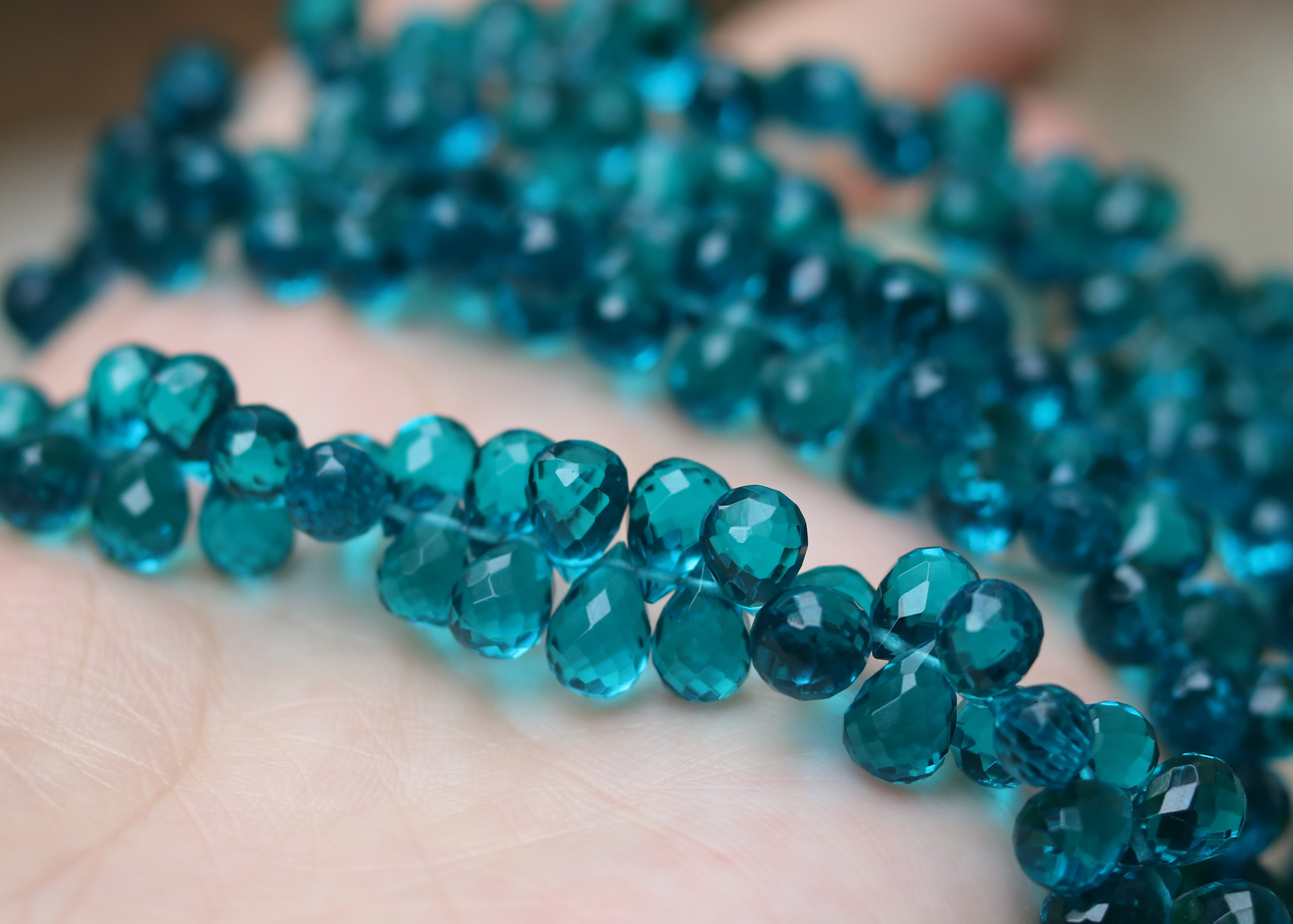 10pieces AA Loose Beads LONDON - Jewelry Making London recension och pris